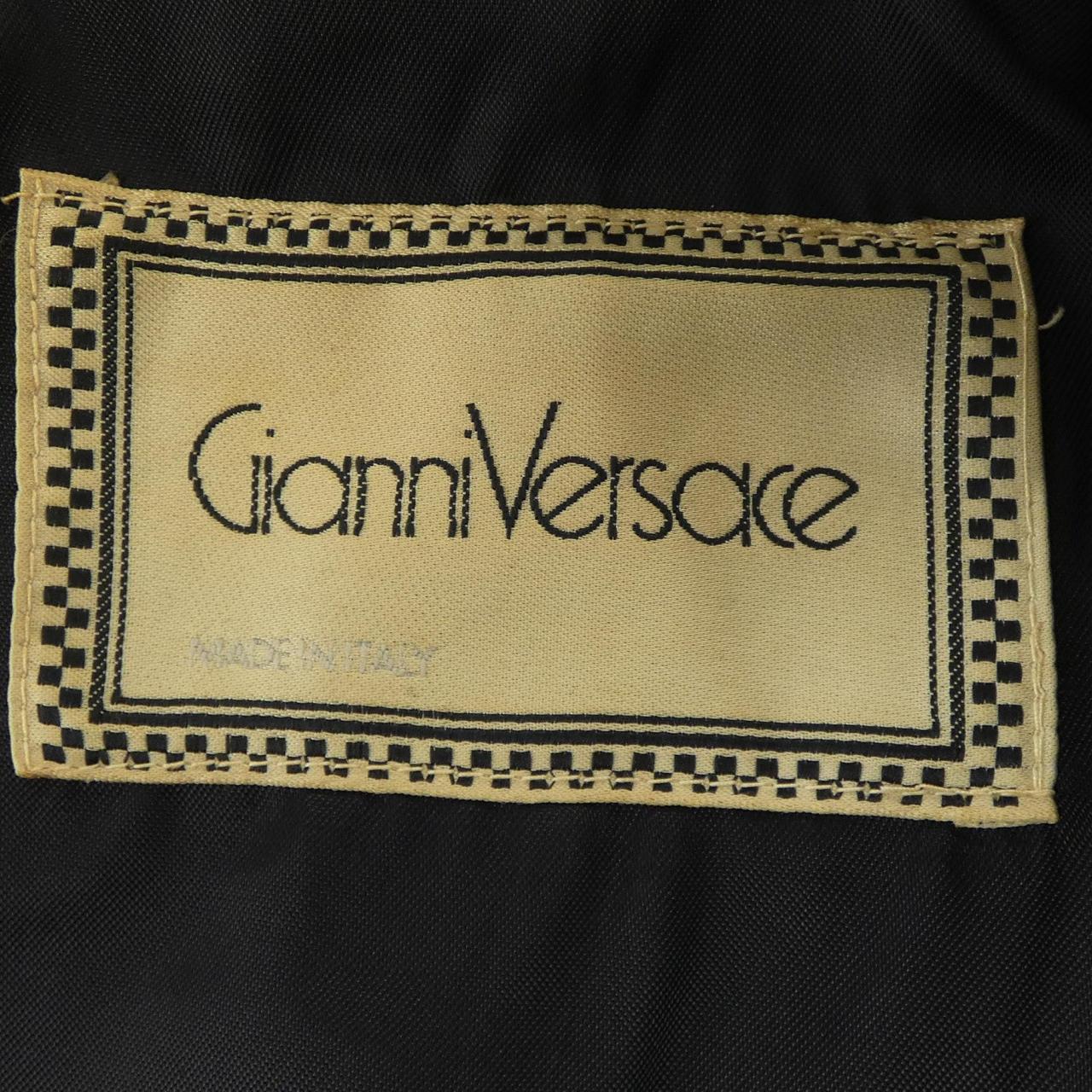 【ヴィンテージ】ジャンニヴェルサーチ GIANNI VERSACE ブルゾン