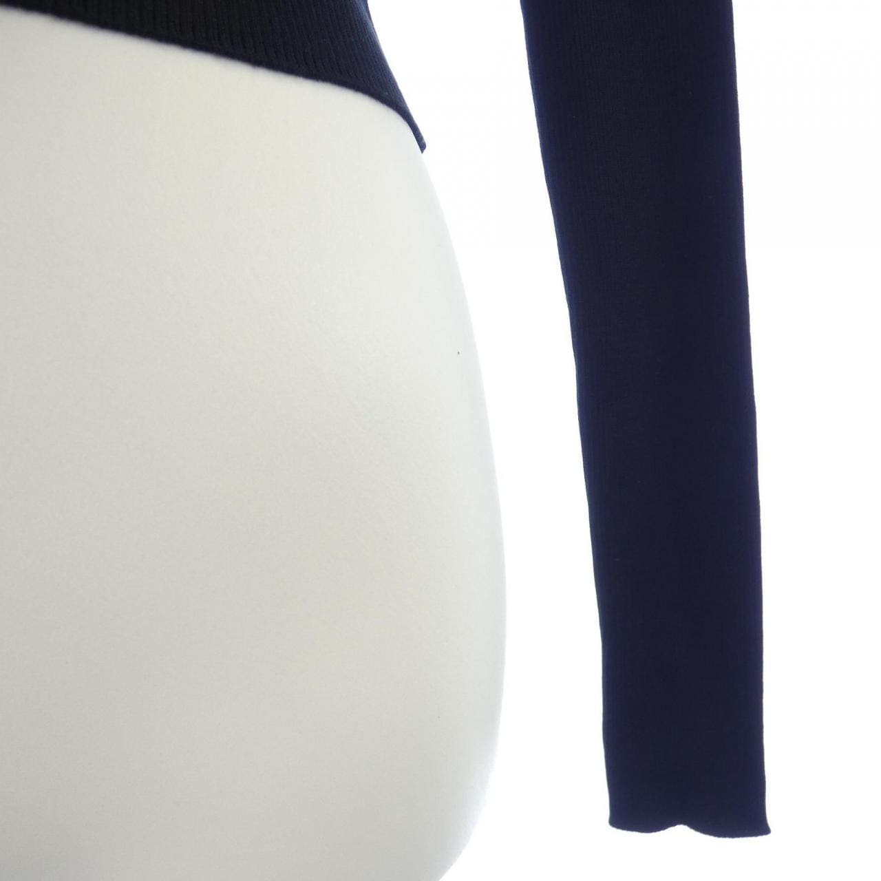 プラダ PRADA ロゴ入り シルク クロップドセーター P24S1G S222 11MY トップス