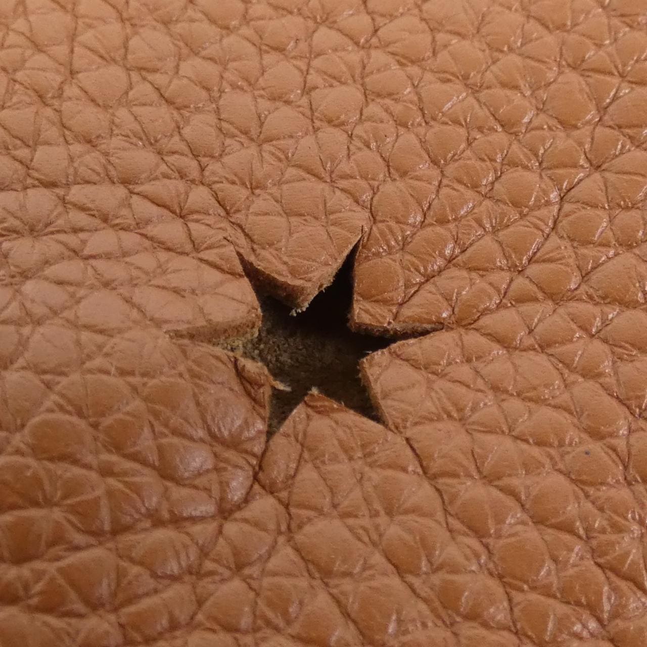 ロエベ 399 41 R72 バッグ