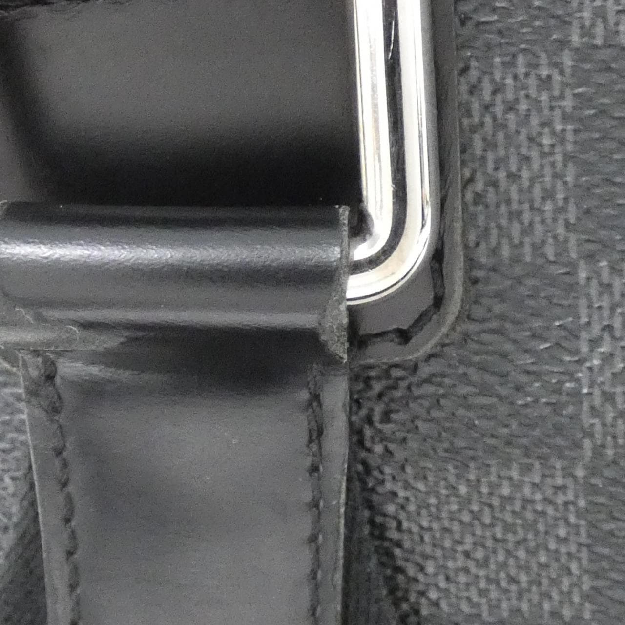 LOUIS VUITTON Damier 石墨 Thomas N58028 单肩包