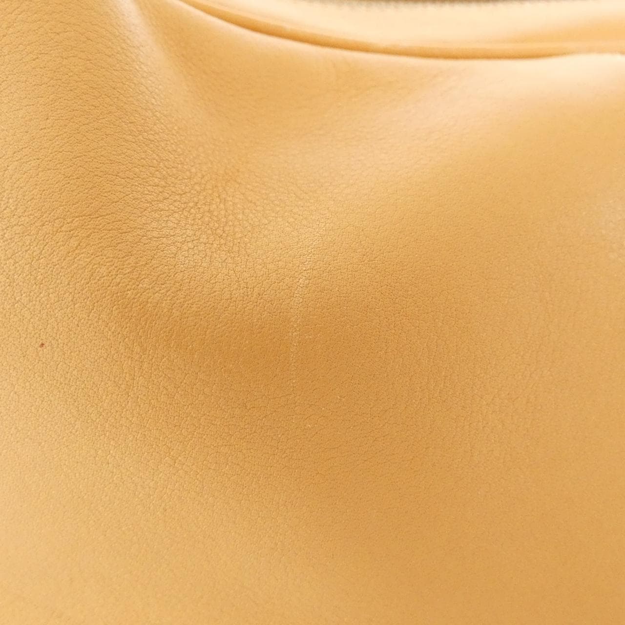 トッズ ショルダーバッグ