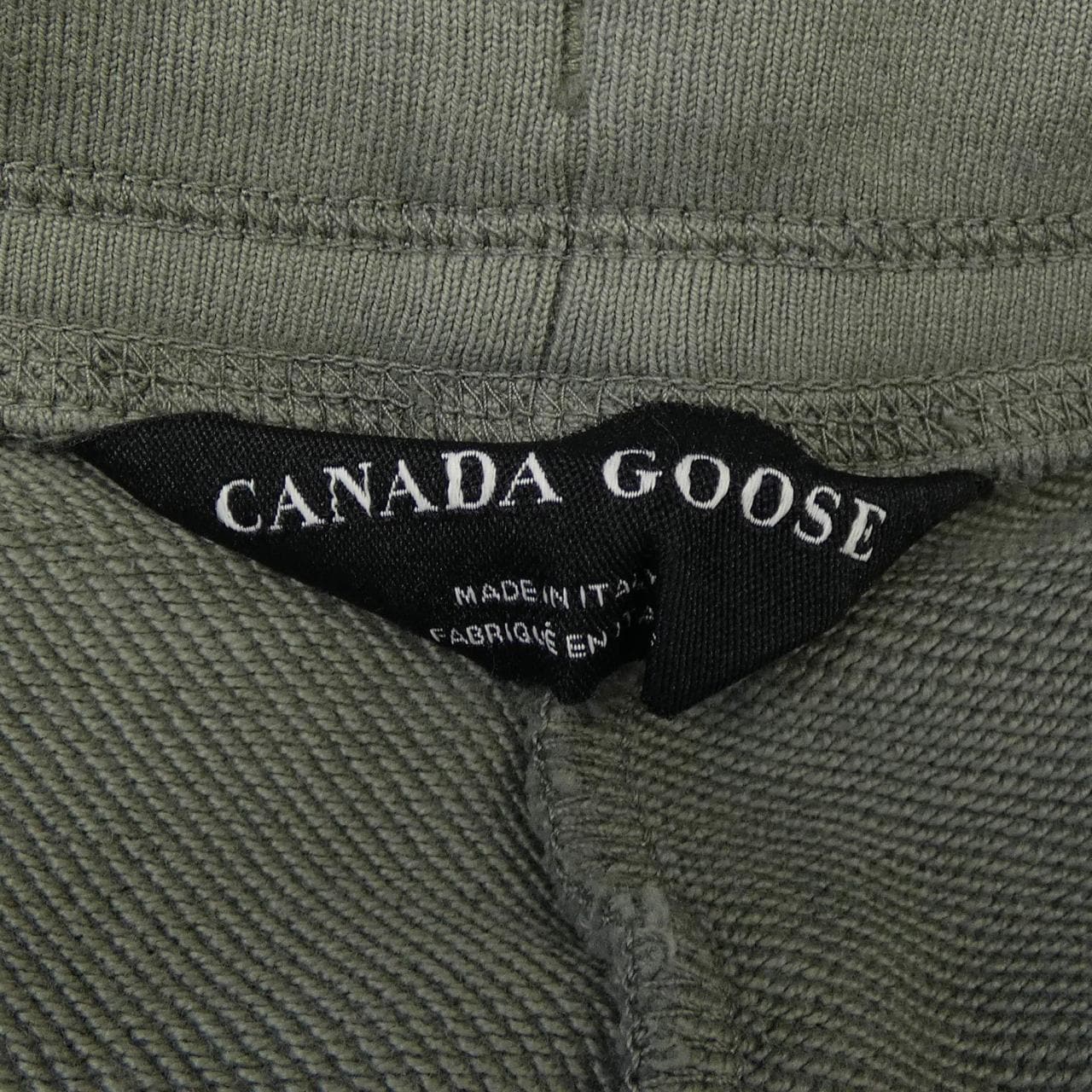 カナダグース CANADA GOOSE 7402L2 パンツ