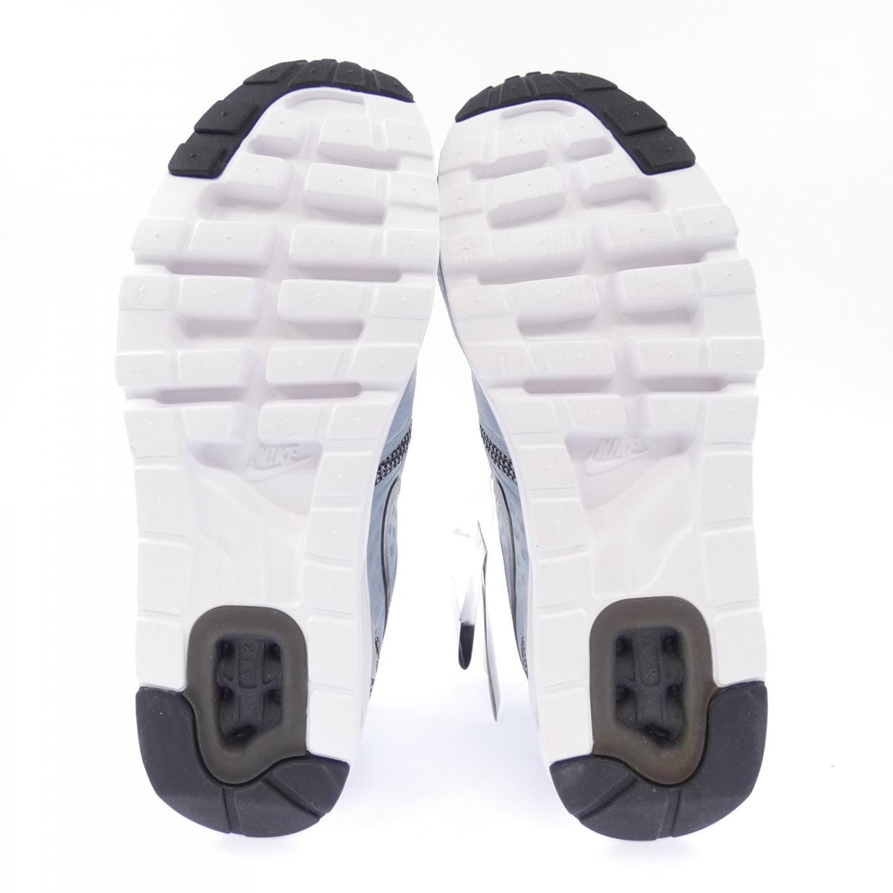 ナイキ NIKE 876070-002 スニーカー