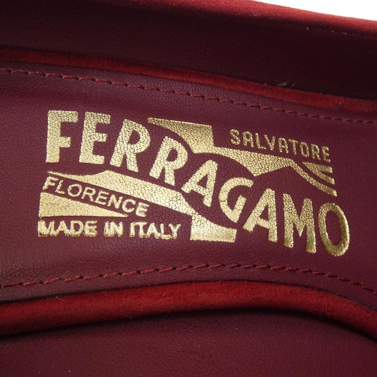 サルヴァトーレフェラガモ SALVATORE FERRAGAMO パンプス