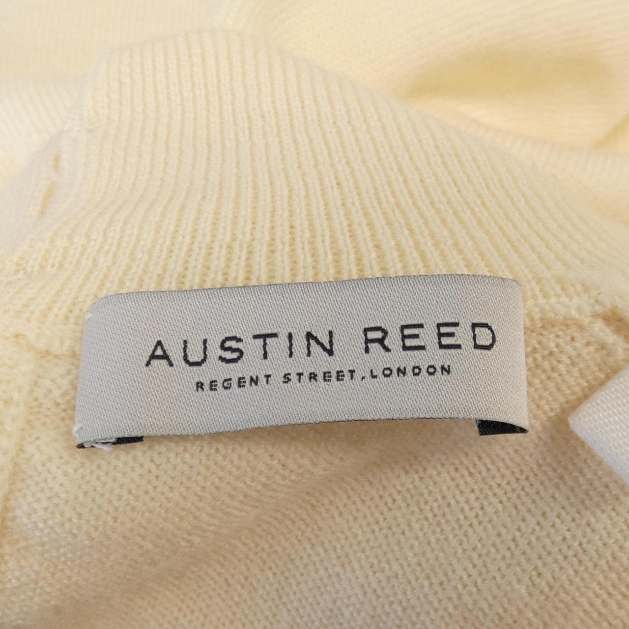 Austin lead AUSTIN REED针织衫