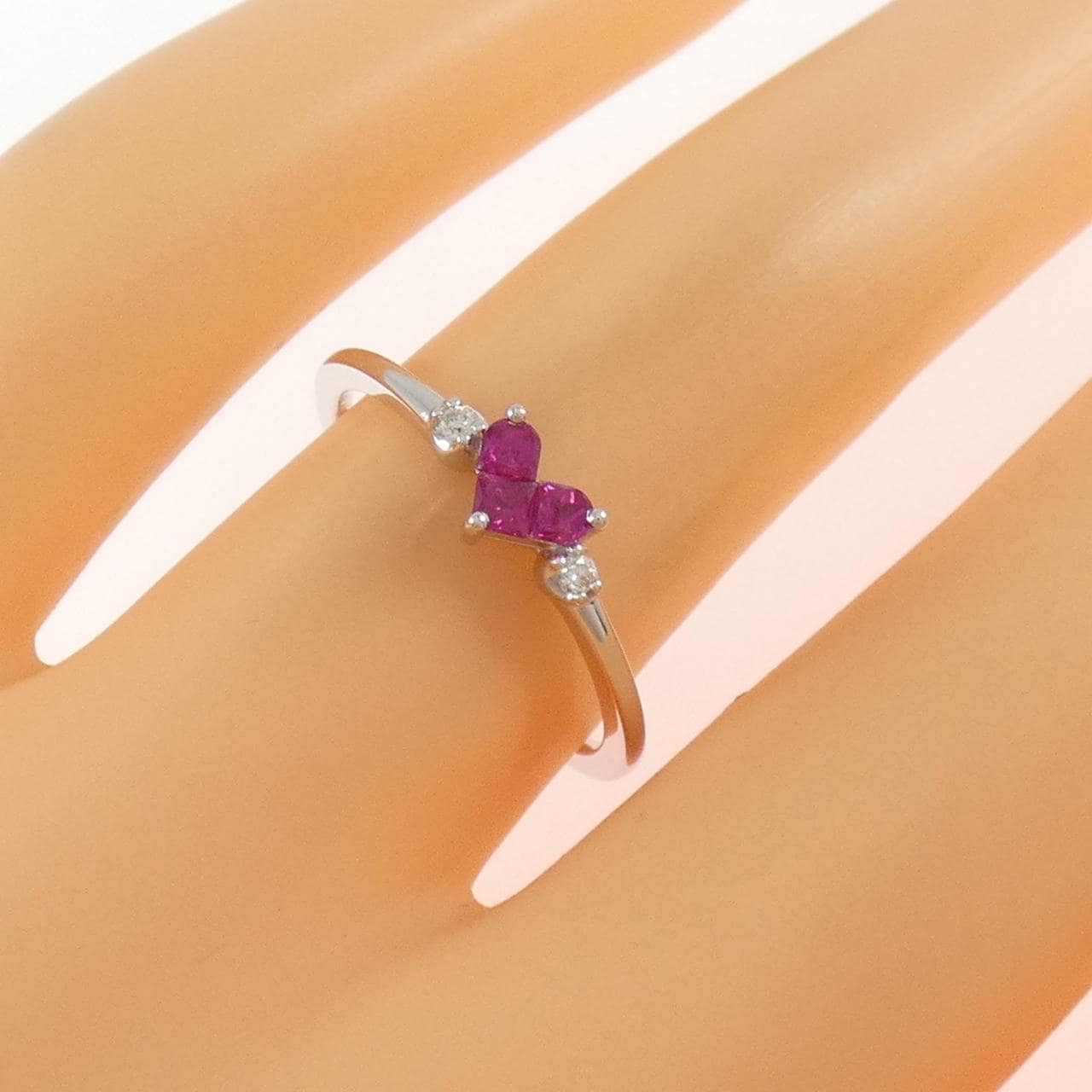 スタージュエリー ミステリアスハート リング 0.13CT
