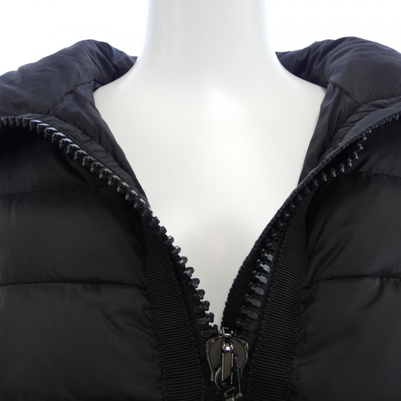 モンクレールエス MONCLER S MITSUKO ダウンジャケット