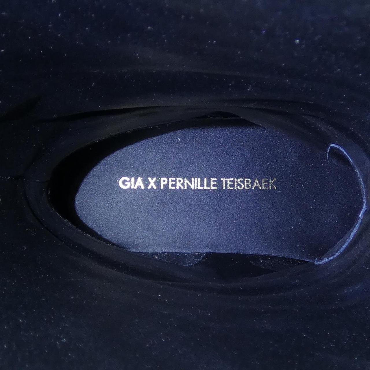 PERNILLE TEISBAEK GIA ロングブーツ