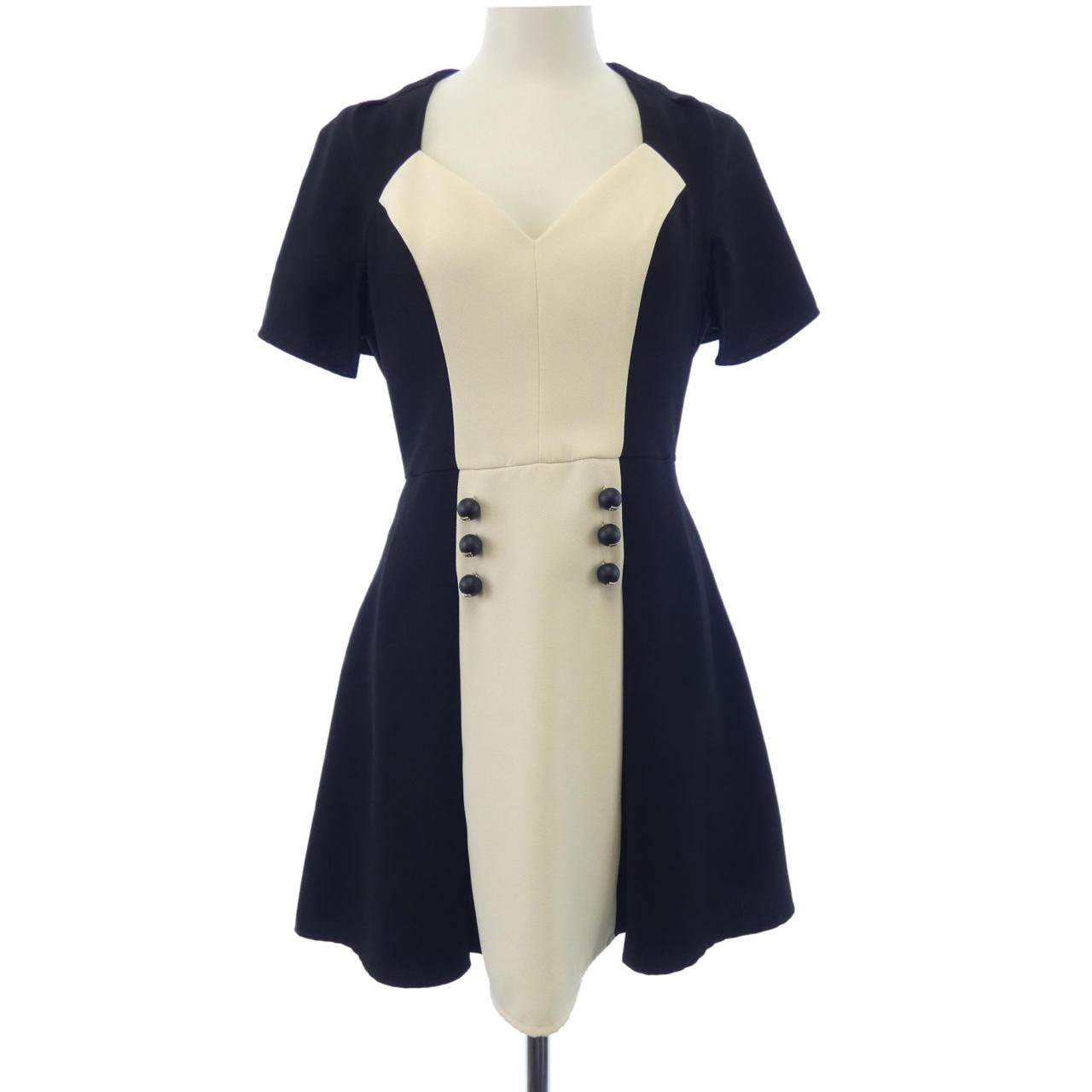 エリザベッタフランキ ELISABETTA FRANCHI ワンピース