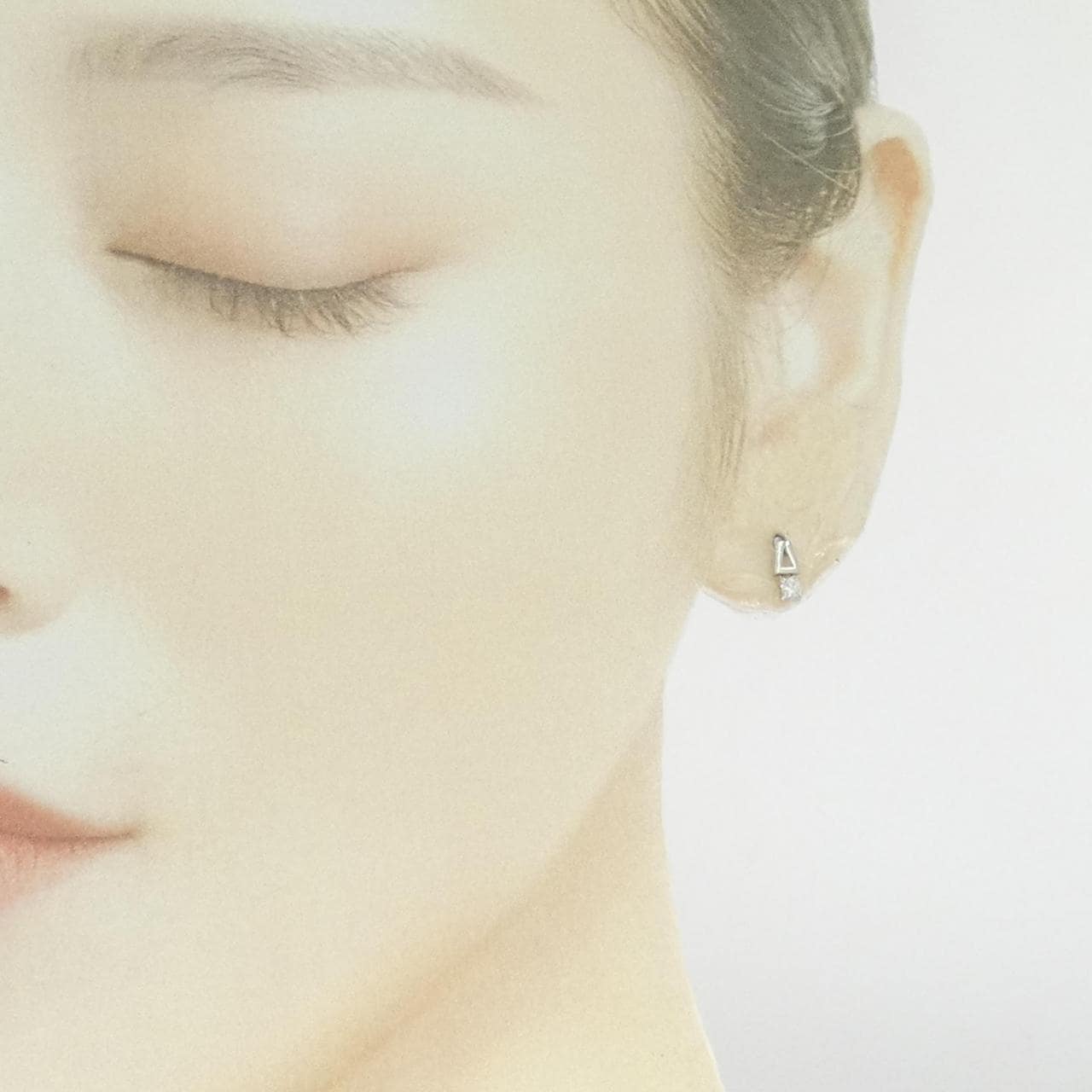 PT/PT900 ダイヤモンド ピアス 0.10CT