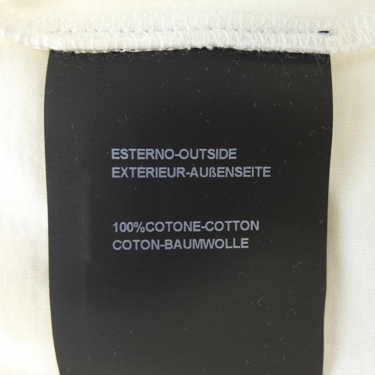 デュベティカ DUVETICA VXRT30131 Tシャツ