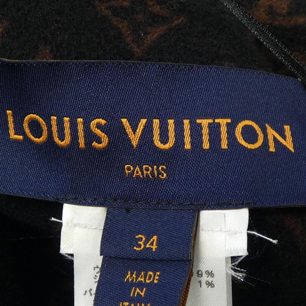 ルイヴィトン LOUIS VUITTON FJCO13YCV ケープ
