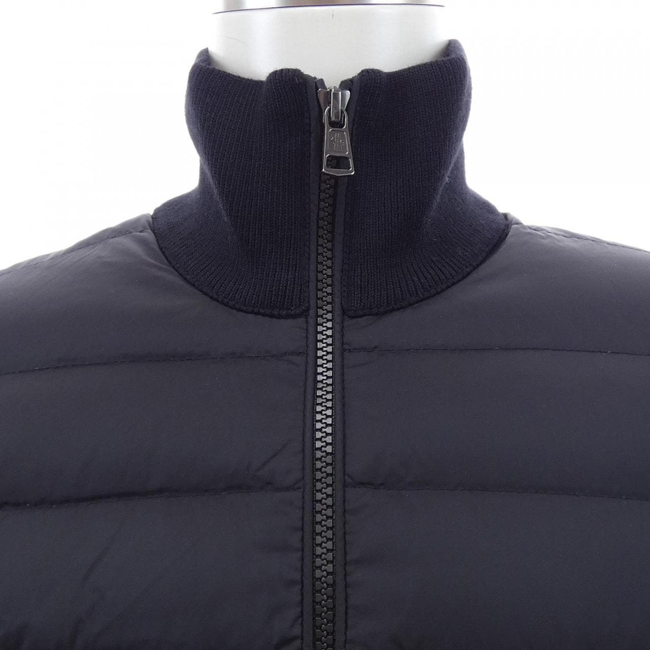 モンクレール MONCLER 20919B50700 ダウンジャケット