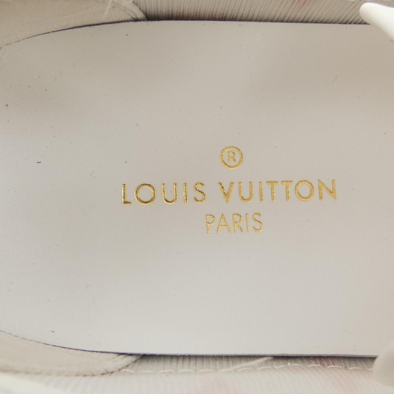 ルイヴィトン LOUIS VUITTON スニーカー