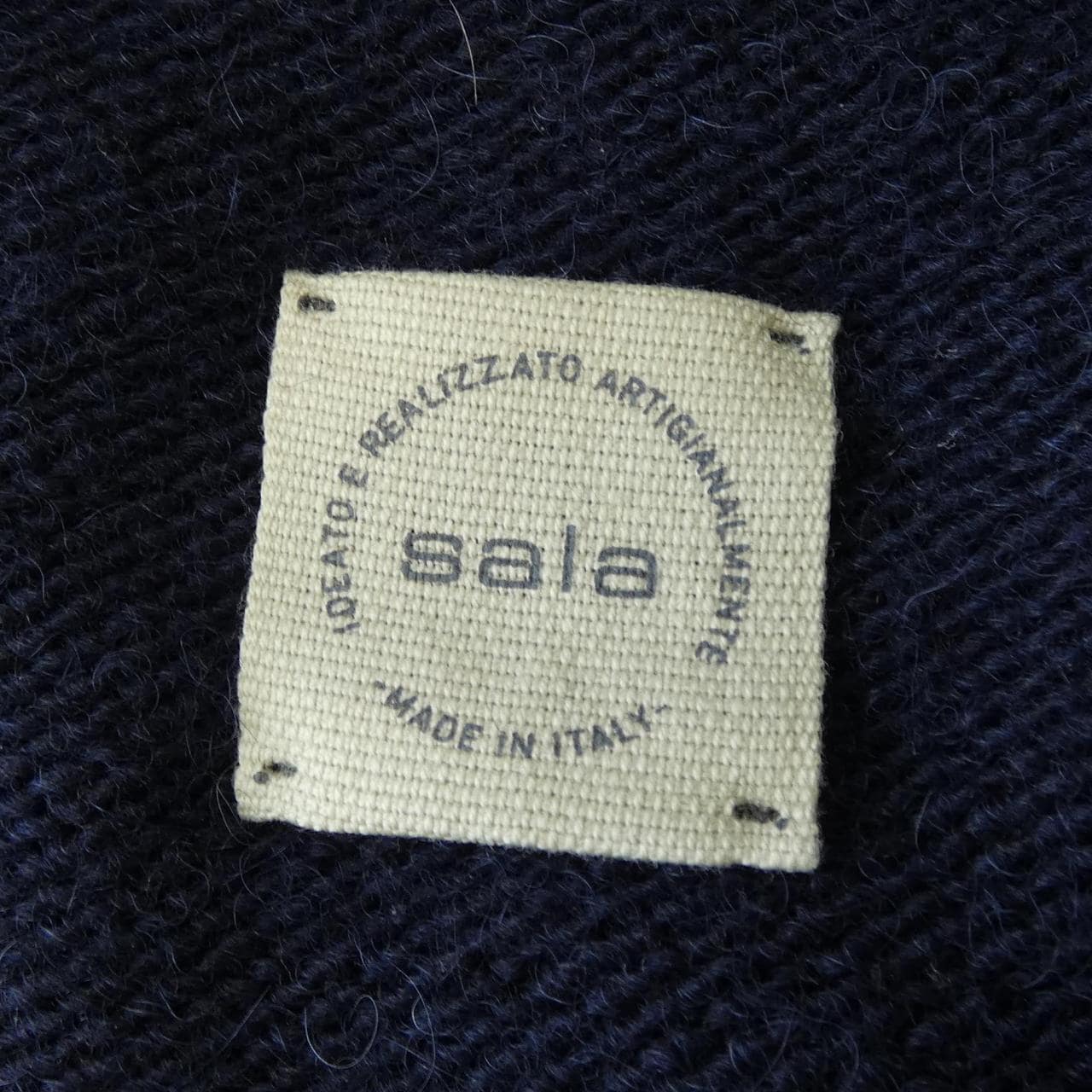 SALA ニット