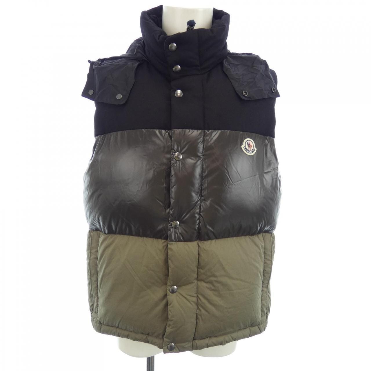 モンクレール MONCLER ダウンジャケット