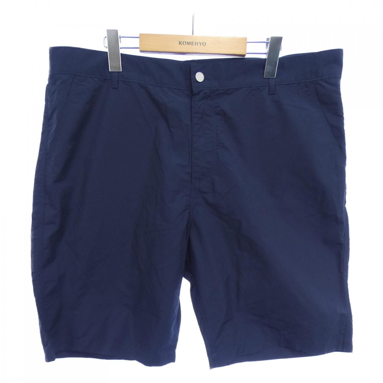メゾンキツネ MAISON KITSUNE ショートパンツ