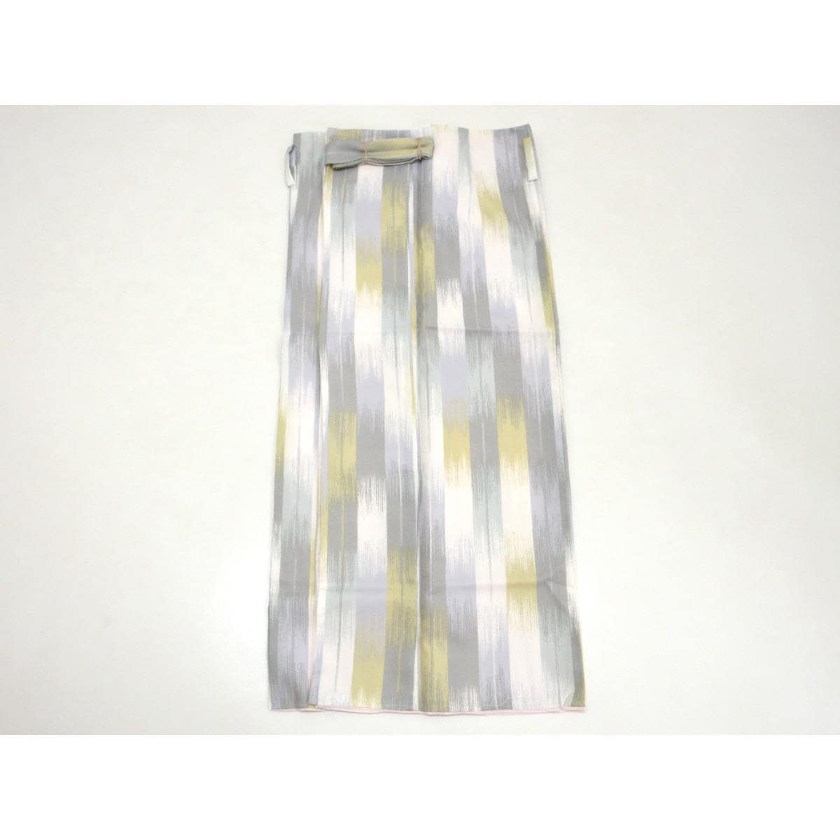 【新品】化繊　二部式　Ｍサイズ
