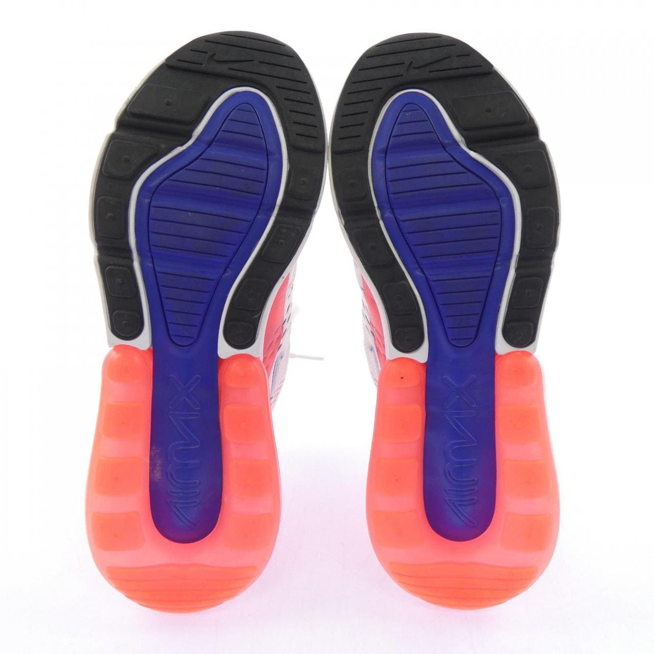 ナイキ NIKE AH6789-101 スニーカー