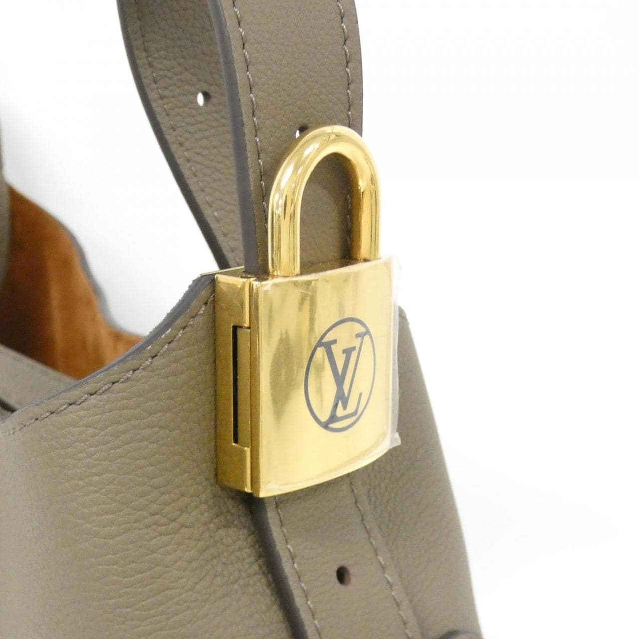 ルイヴィトン ロウキー ホーボー M15205 ショルダーバッグ