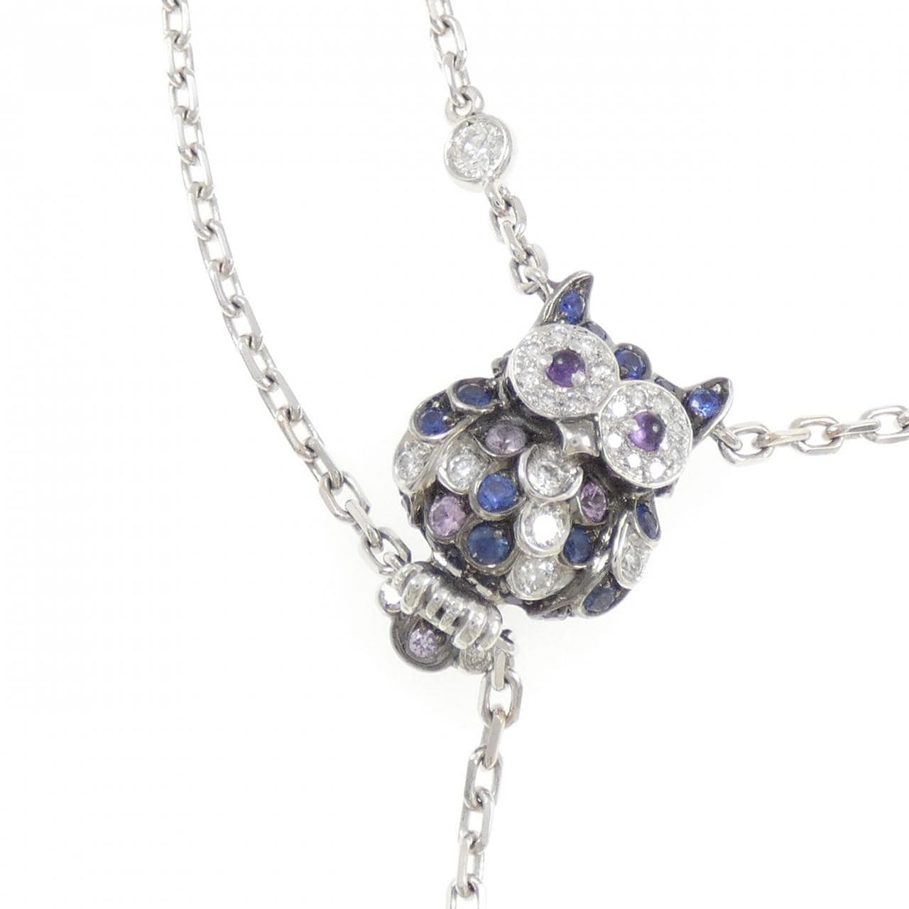 ブシュロン アニマル カラーストーン ネックレス