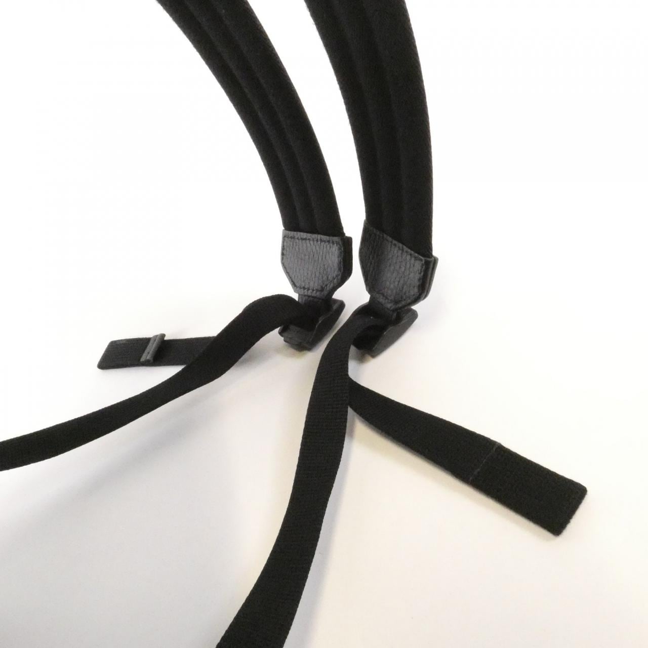 Gucci 449181 G1XYN双肩包