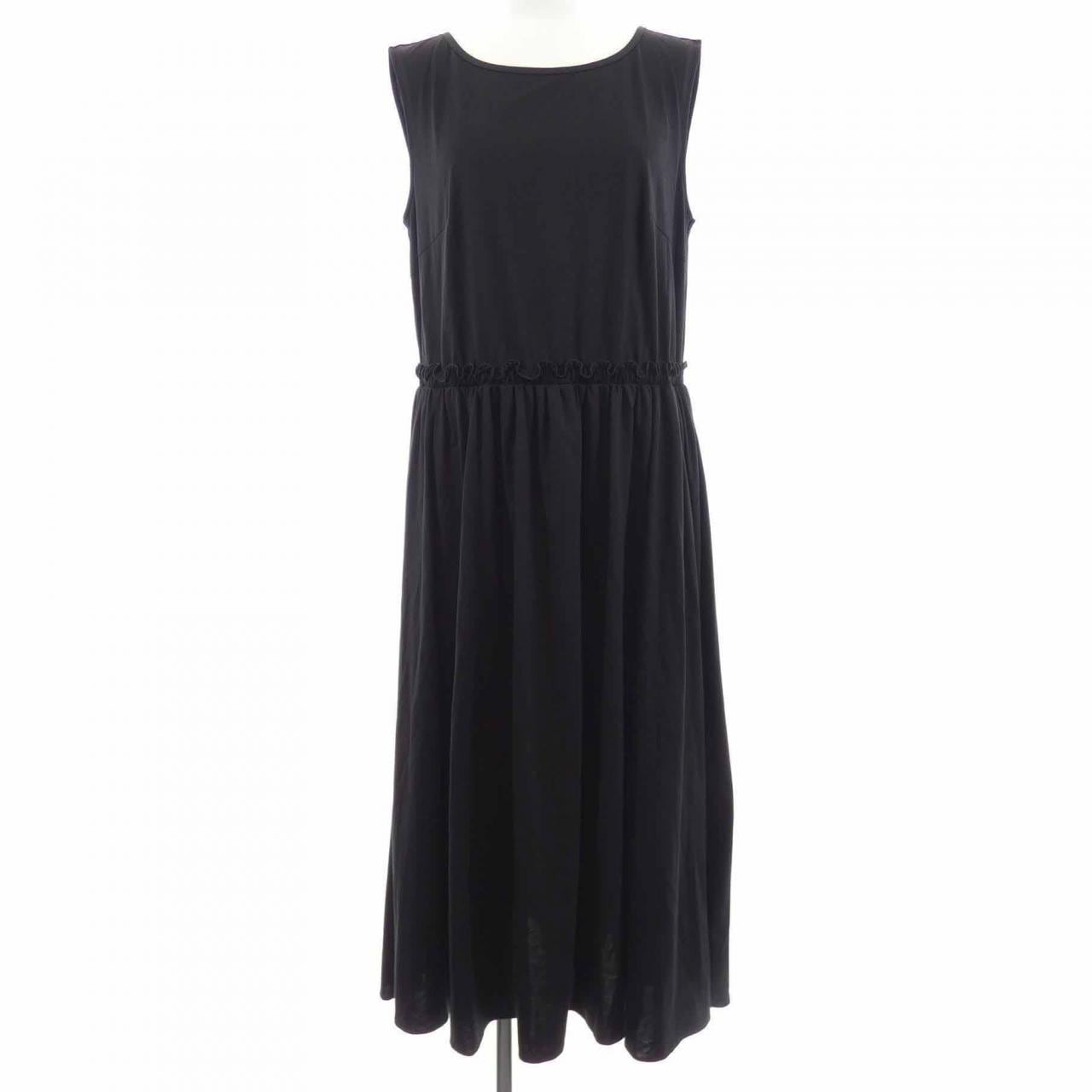 トゥービーシック TO BE CHIC セットアップ