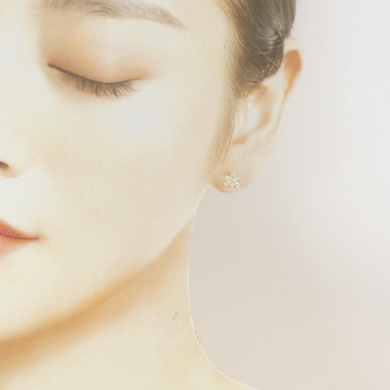 ポンテヴェキオ フラワー ダイヤモンド ピアス 0.44CT