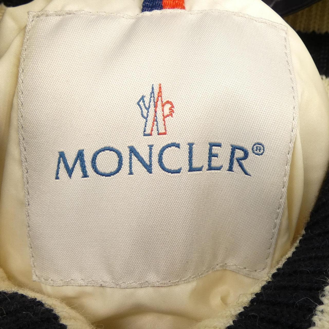 モンクレール MONCLER 40316/60 LEON ダウンジャケット