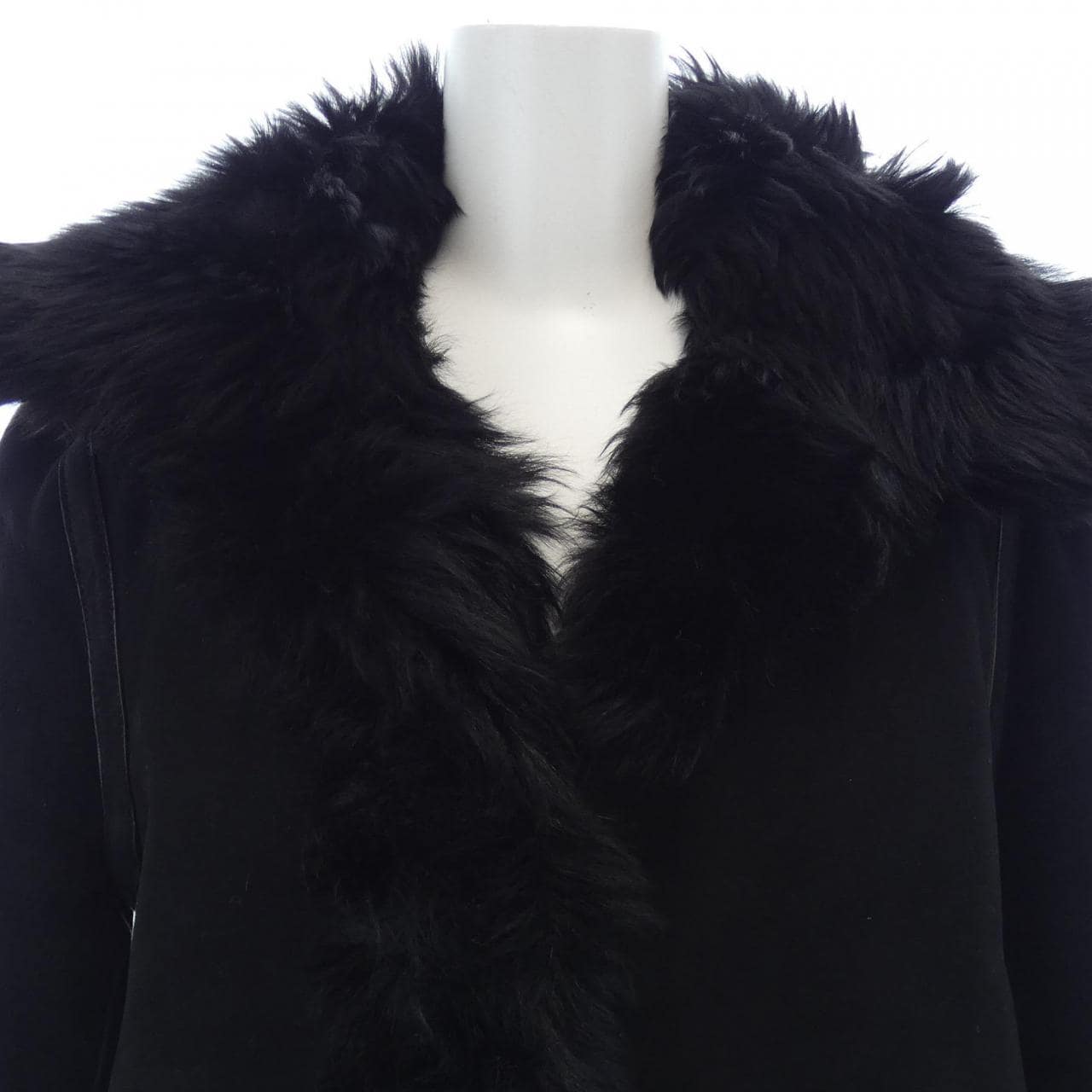 MIU MIU MIU MIU Mouton Court