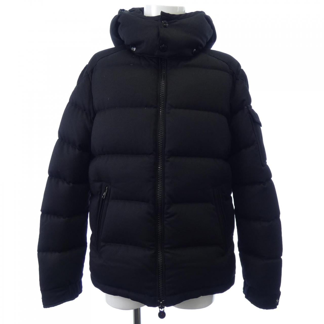 モンクレール MONCLER ダウンジャケット
