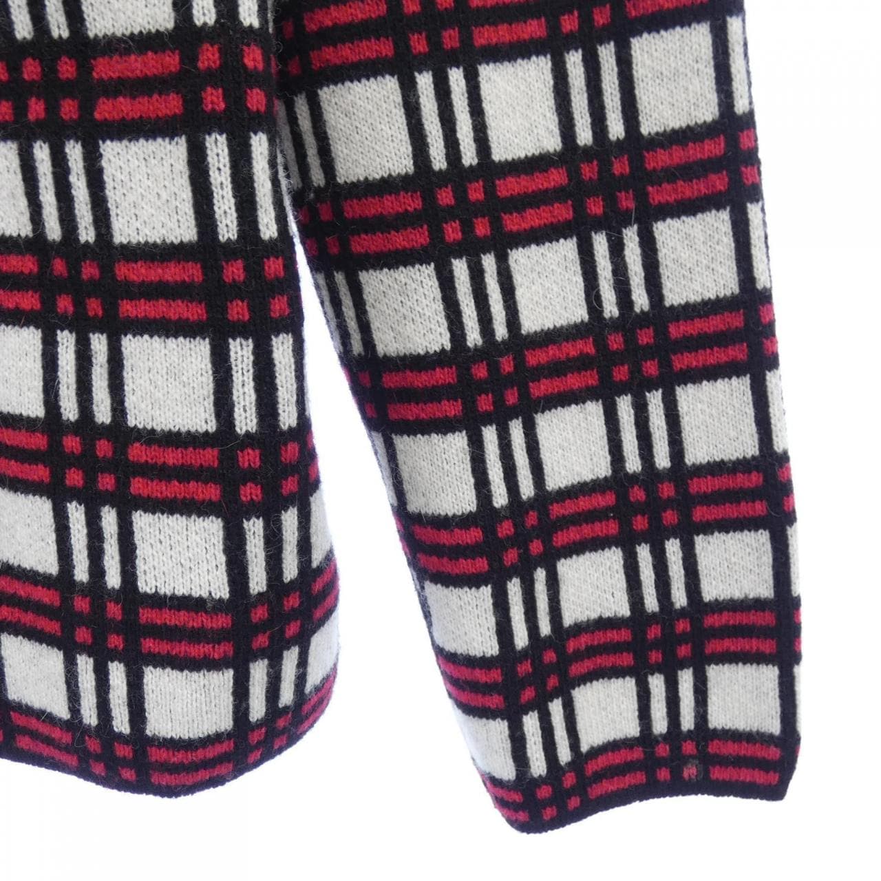 ブティックモスキーノ BOUTIQUE MOSCHINO ニット