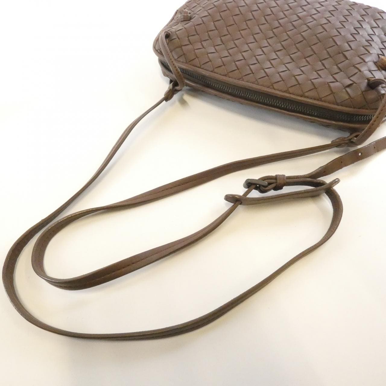 ボッテガヴェネタ 245354 V0016 ショルダーバッグ