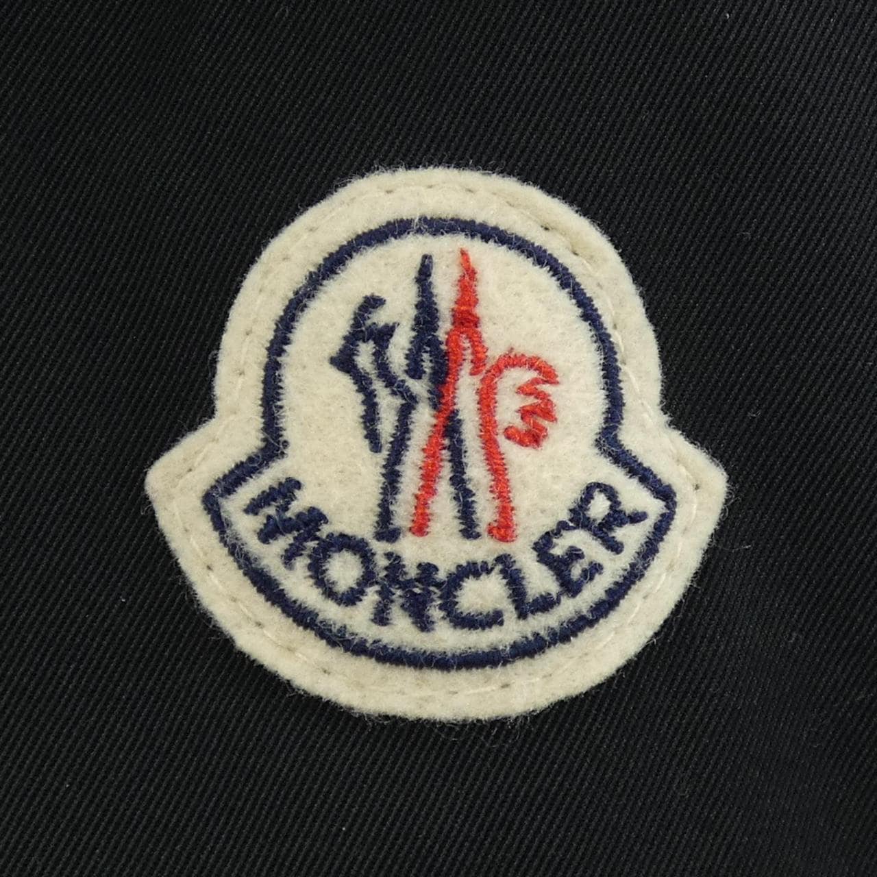 モンクレール MONCLER ダウンコート