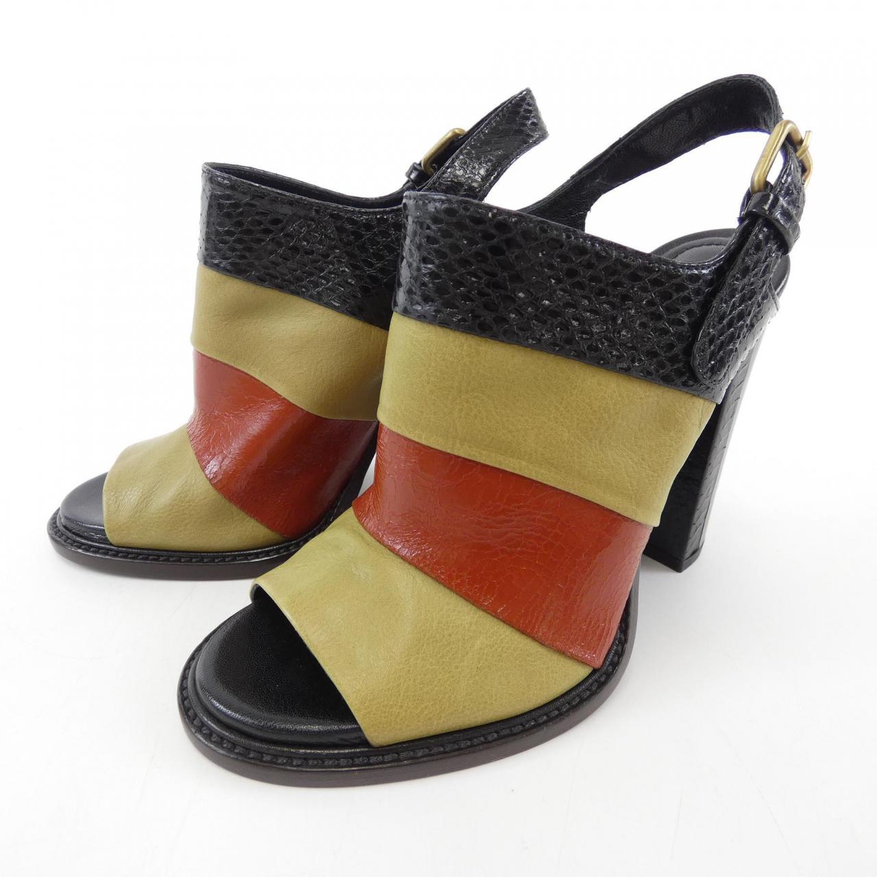 ドリスヴァンノッテン DRIES VAN NOTEN サンダル