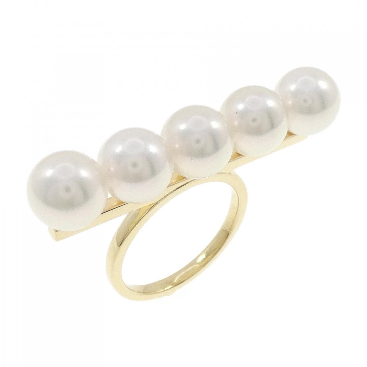 Tasaki balance signature ring