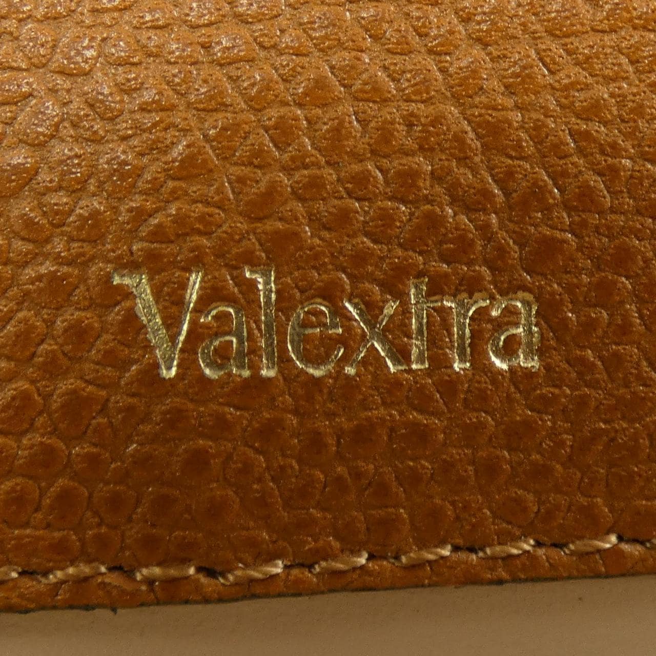 ヴァレクストラ VALEXTRA V5U06 スモール パンチ BAG