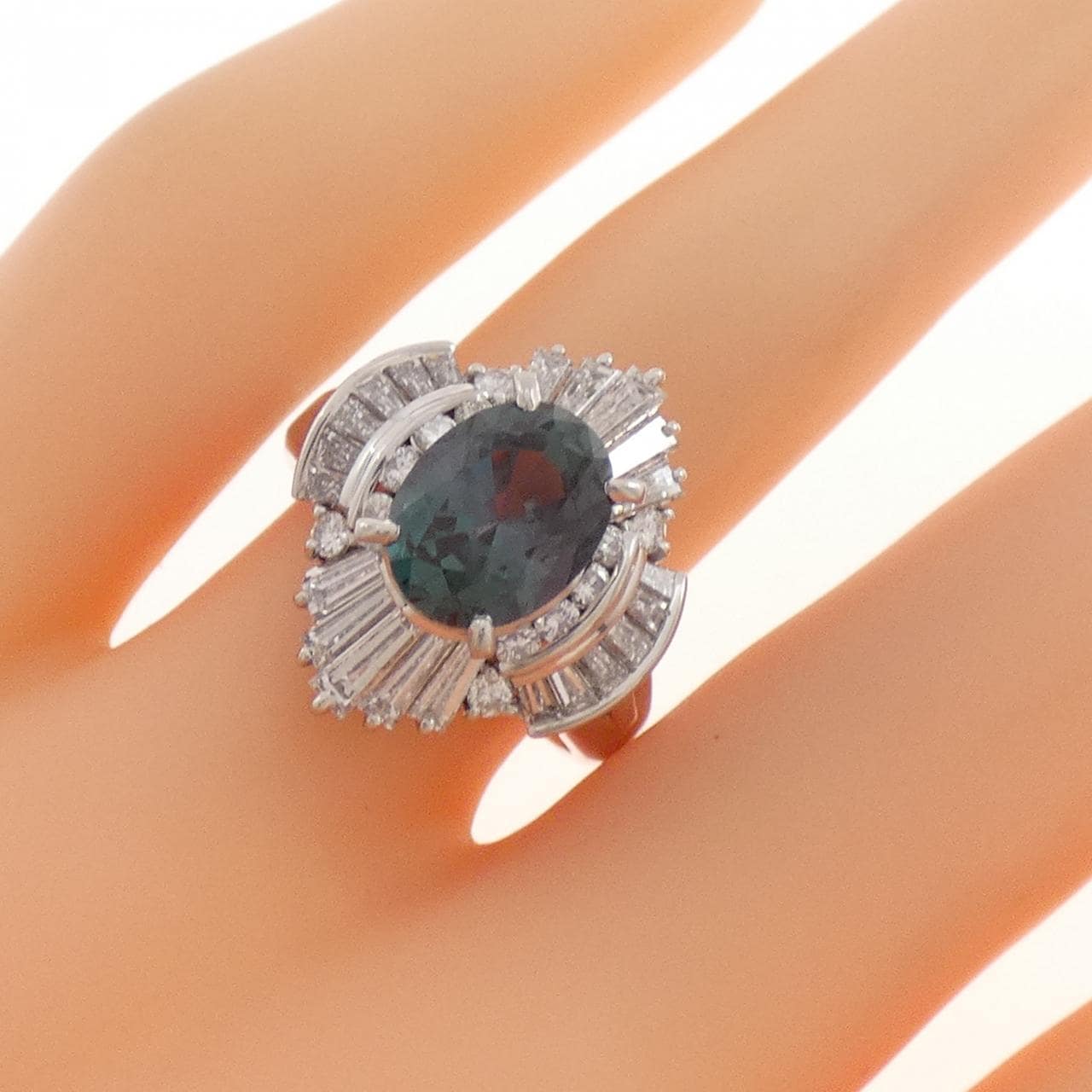 クレサンベール 合成アレキサンドライト リング 2.49CT