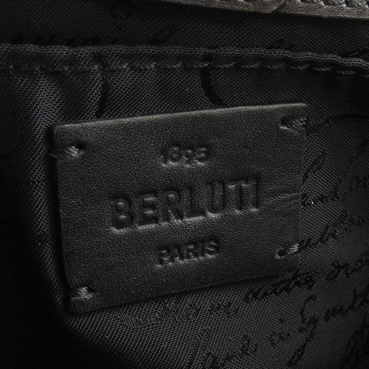 ベルルッティ Berluti トゥジュールガリバースクリットレザー BAG