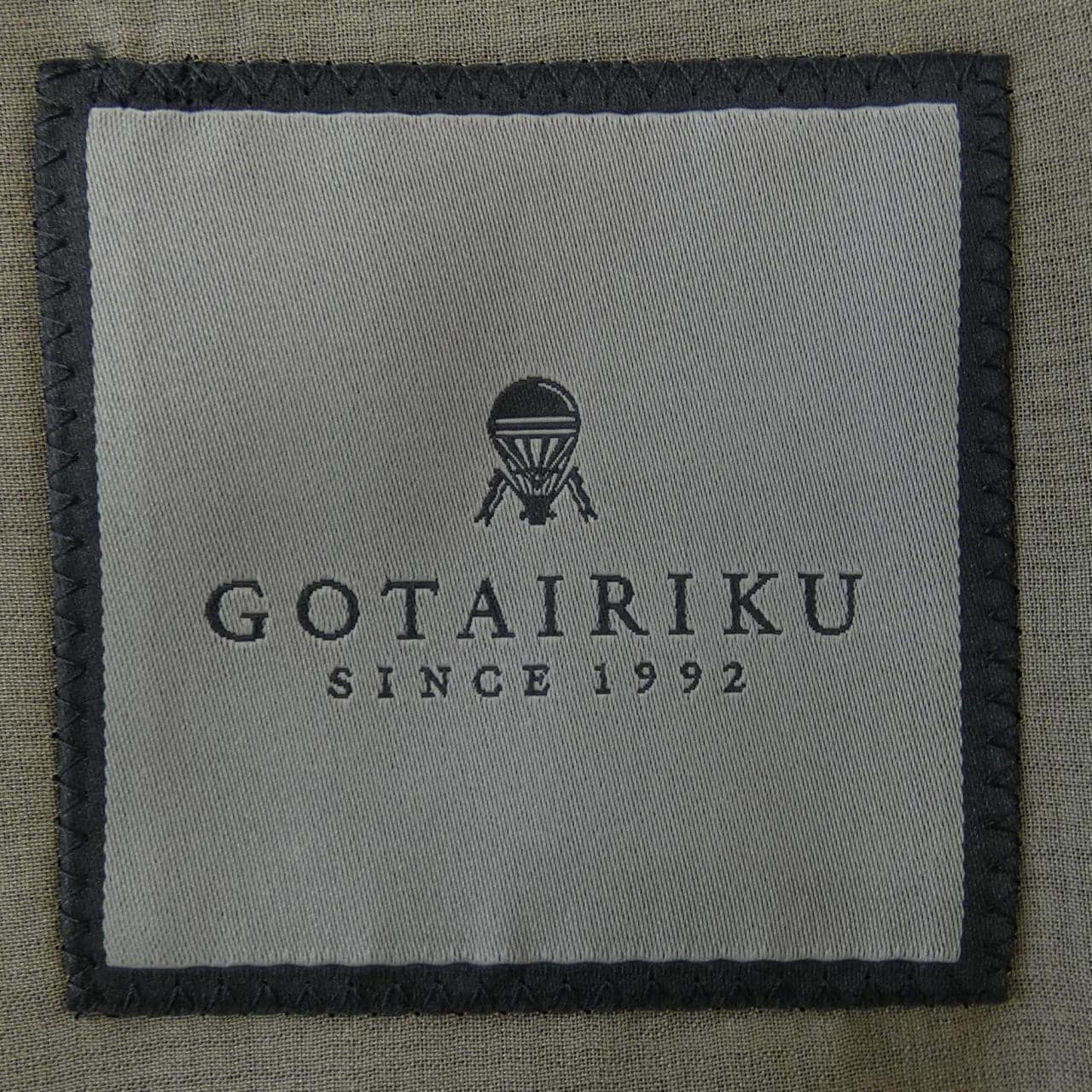 GOTAIRIKU スーツ