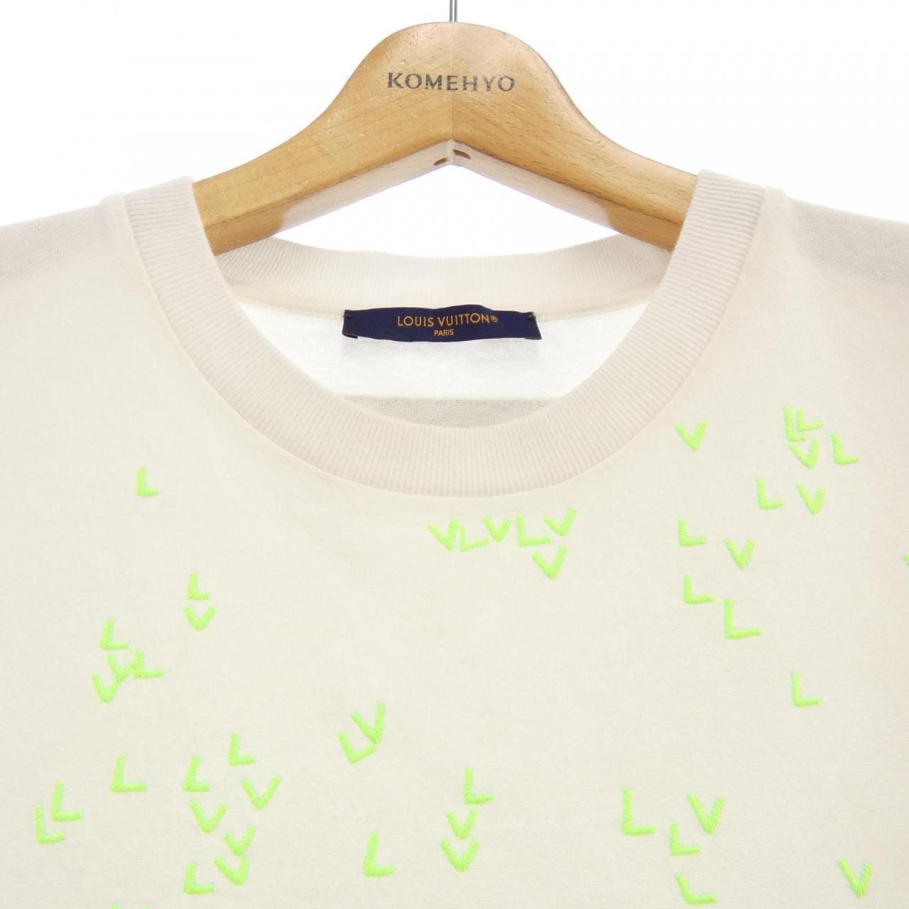 ルイヴィトン LOUIS VUITTON LVスプレッドエンブロイダリー HNY14XNPL Tシャツ