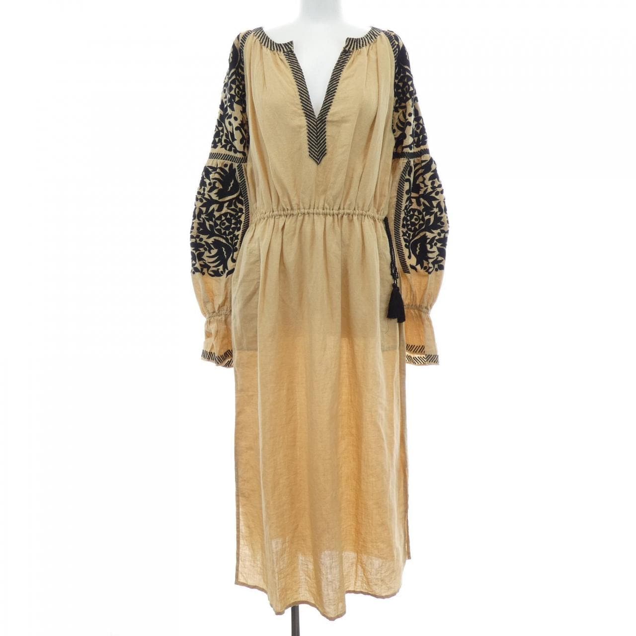 サラマリカ Sara Mallika ワンピース