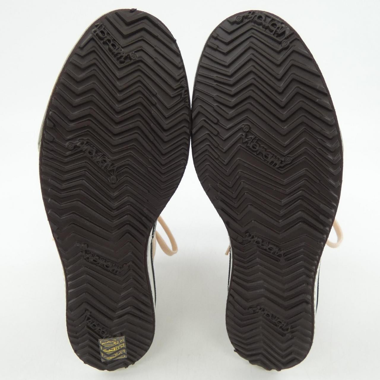 アールサーティーン R13 スニーカー