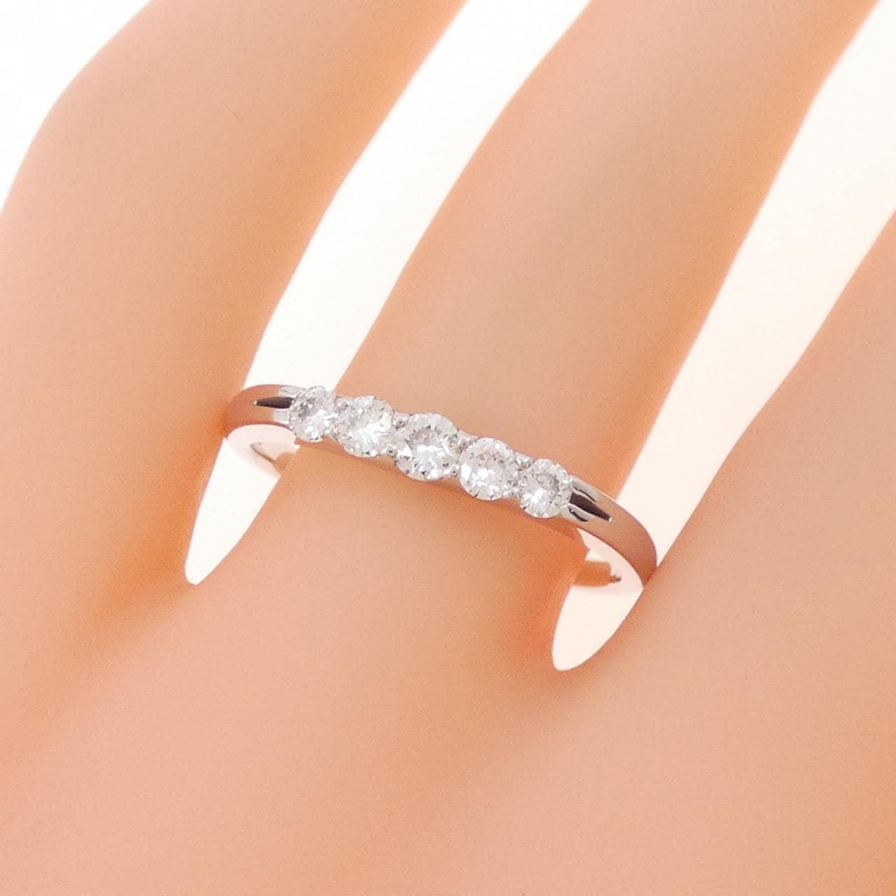 K18WG ダイヤモンド リング