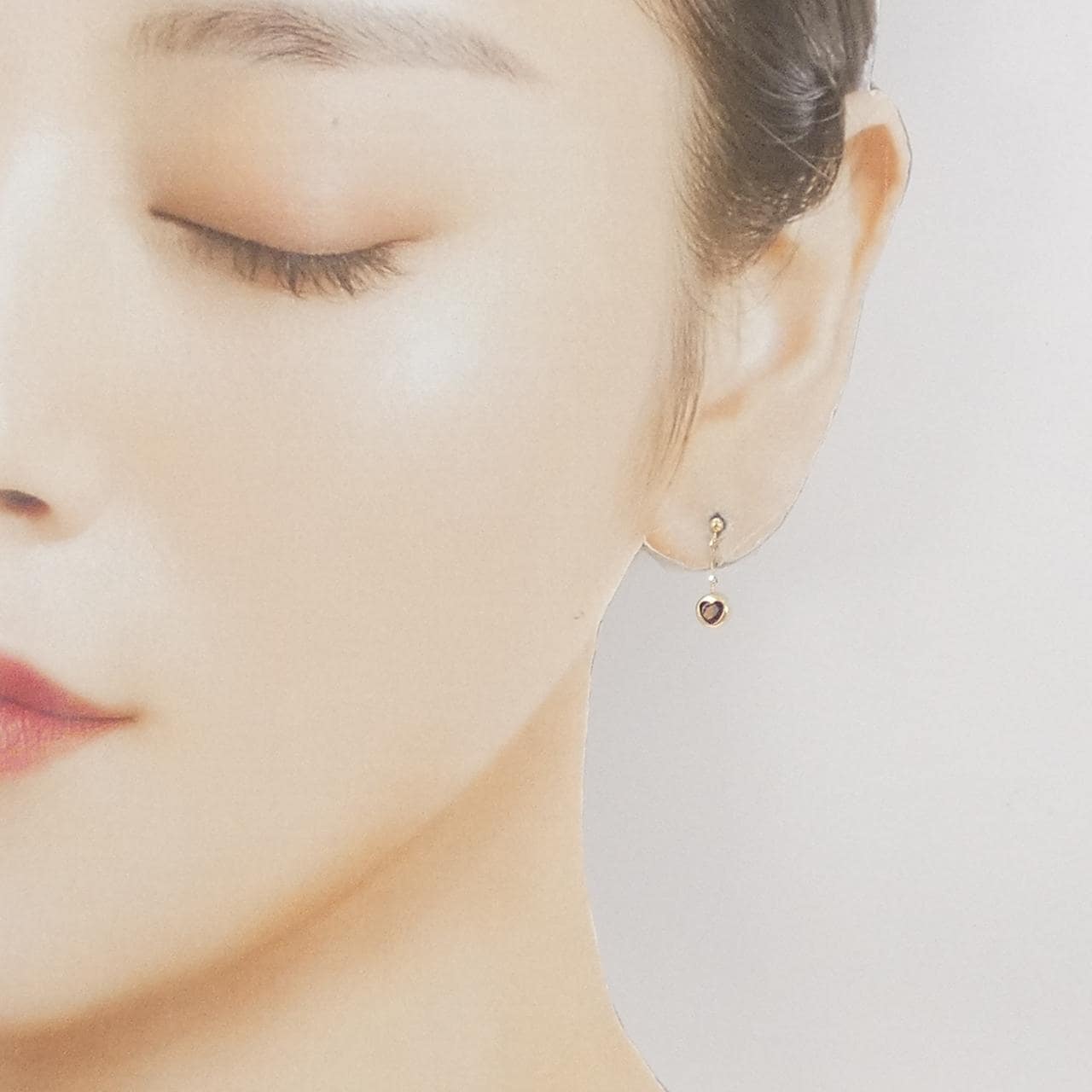 【新品】K10YG ハート ガーネット ピアス