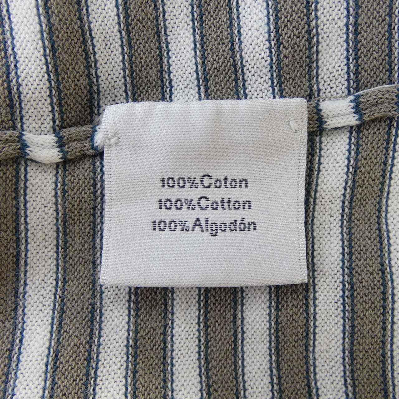 エルメス HERMES Tシャツ