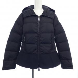 モンクレール MONCLER ダウンジャケット