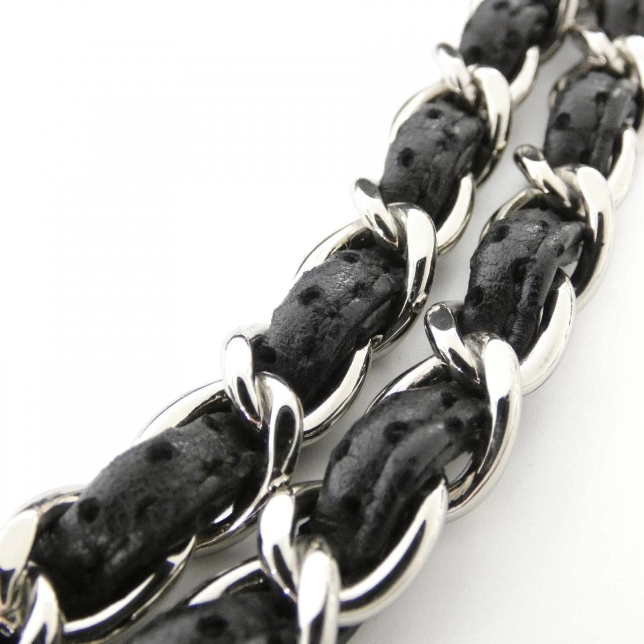 シャネル ショルダーバッグ