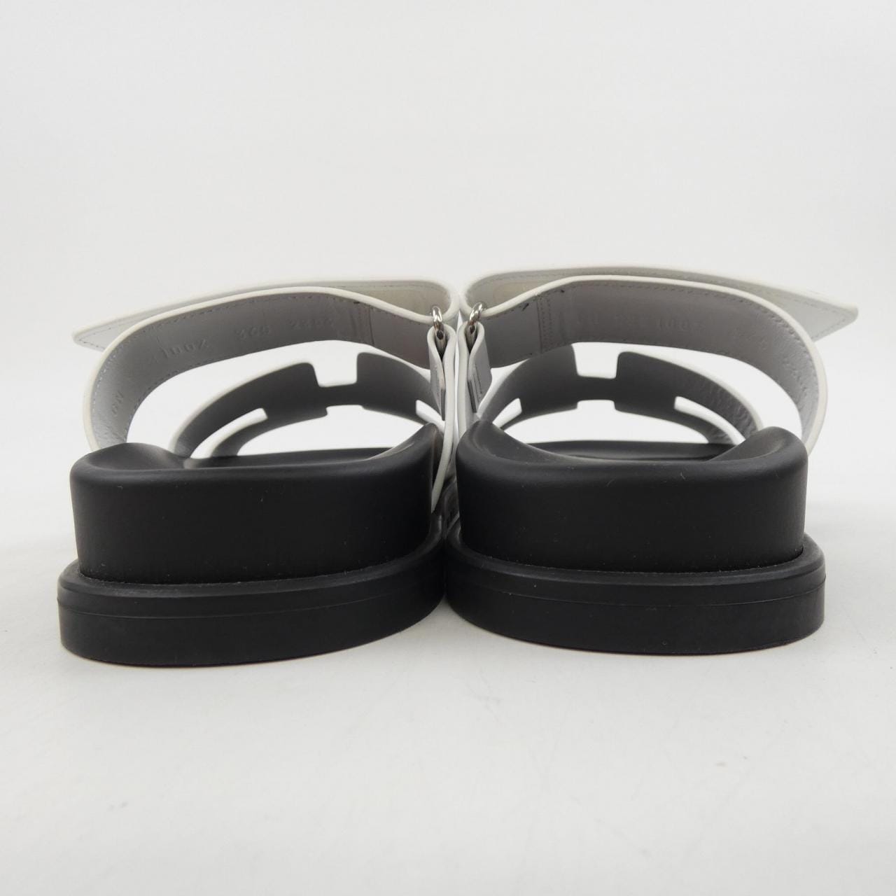 エルメス HERMES シプレ CHYPRE 222100Z サンダル