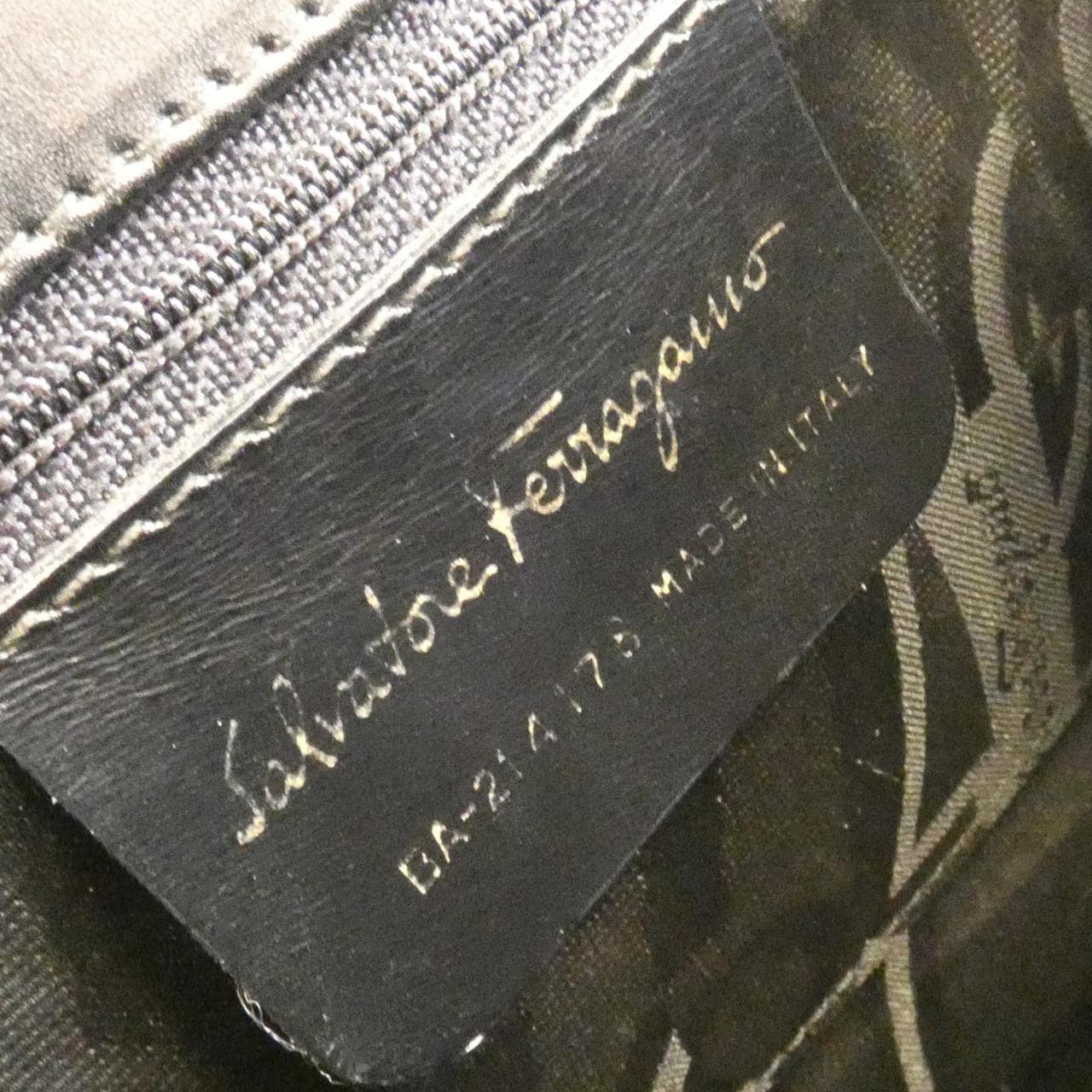 サルヴァトーレフェラガモ 21 4178 バッグ